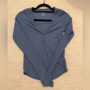 American Eagle Button Longsleeve